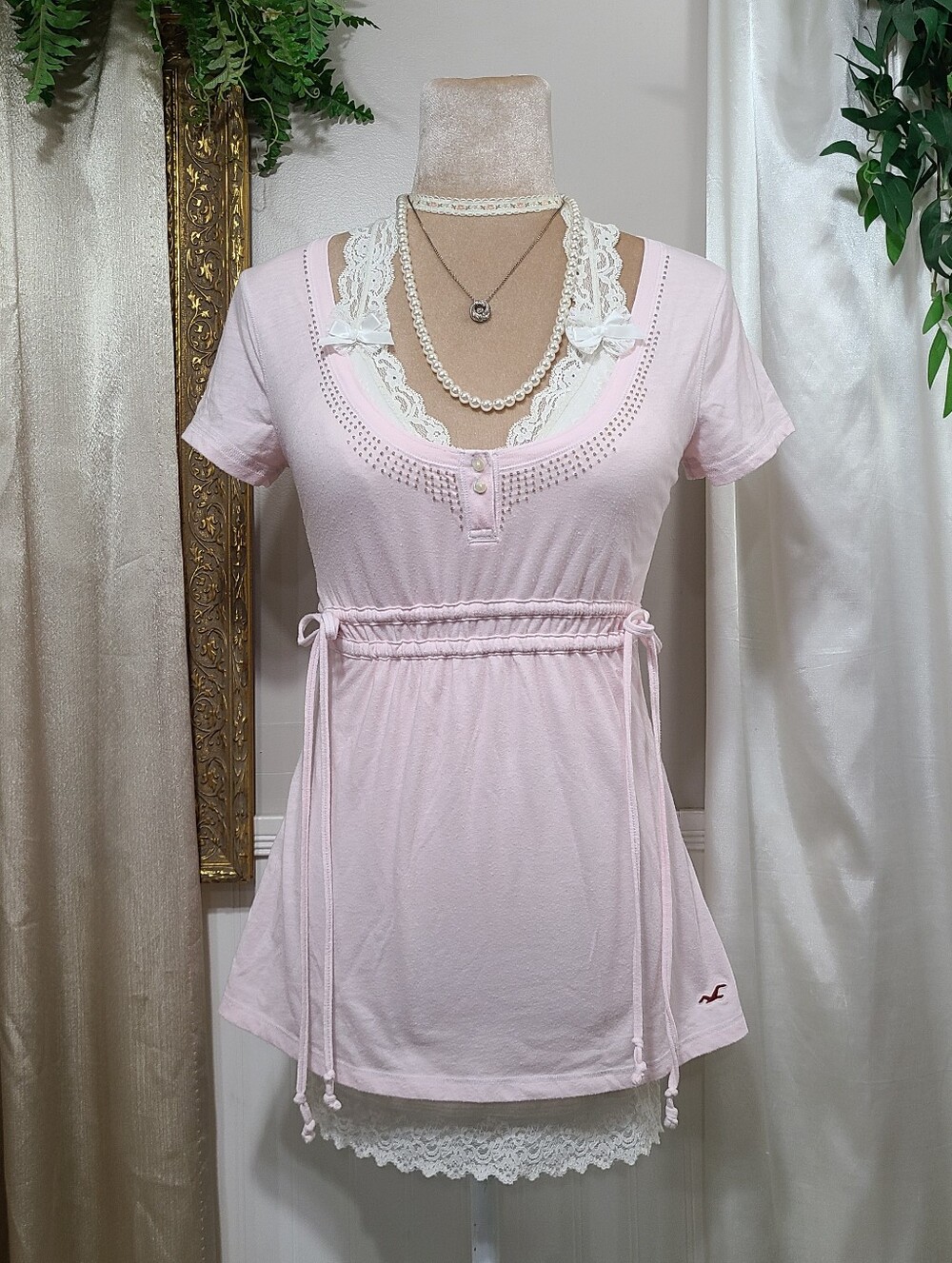 Rare ♡ Y2K ♡ Hollister Baby Pink Bead Embellished Ballerina Babydoll Henley Top